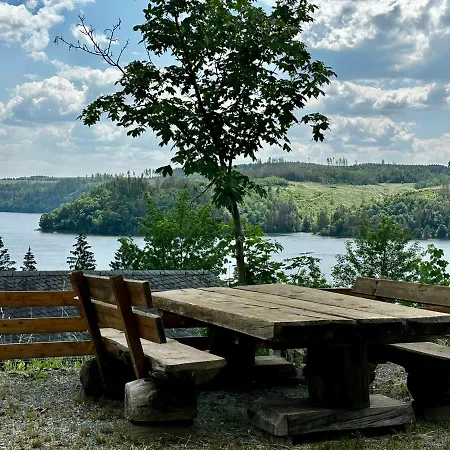 Campsite Auszeit Im Wald Direkt Am See Schleiz